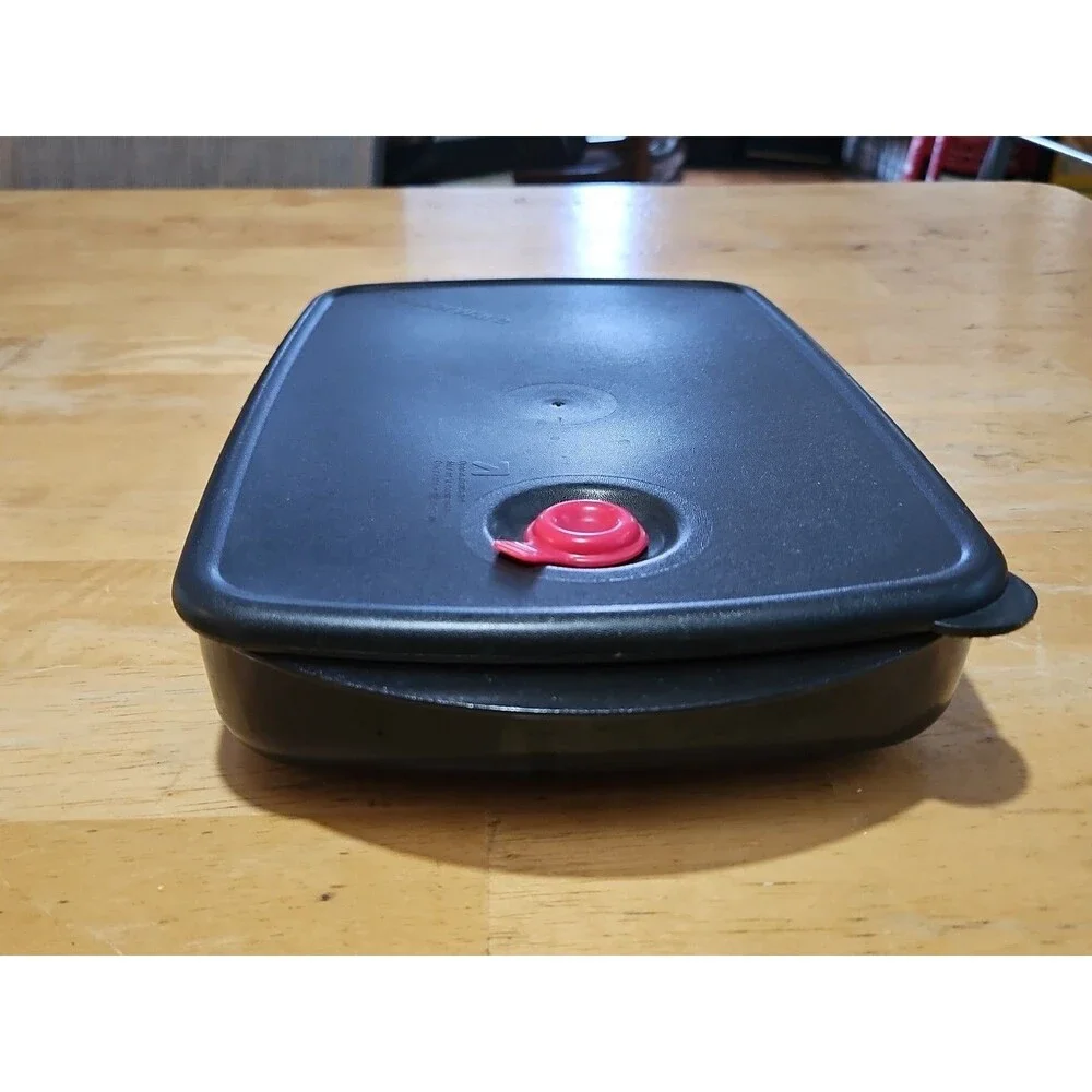 Tupperware excellent few